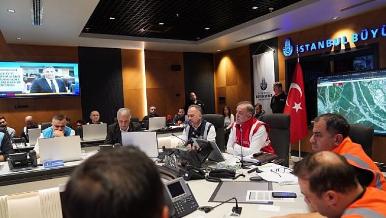 AKOM'da Gece Boyu Mesai: İstanbul Genelinde Mahsur Kalan 595 Kişi Kurtarıldı