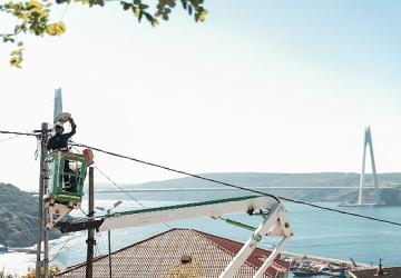 Ayedaş, Anadolu Yakası'nda sürdürdüğü bakım çalışmaları ve yatırımlarıyla bölgenin enerji altyapısını geleceğe hazırlıyor
