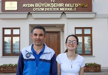 Büyükşehir Belediyesi Otizm Destek Merkezi Öğrencisi, Türkiye Şampiyonu Ece, Üniversiteli Oldu