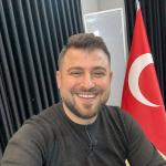 ADIYAMAN (PERRE) - 15 Temmuz 2016'daki hain darbe girişiminde Cumhurbaşkanı Recep Tayyip Erdoğan'ın çağrısı üzerine İstanbul'da meydanlara ilk inenler arasında yer alan Adıyamanlı Muhammed Irmak, o gece çektiği görüntüle...