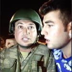 ADIYAMAN (PERRE) - 15 Temmuz 2016'daki hain darbe girişiminde Cumhurbaşkanı Recep Tayyip Erdoğan'ın çağrısı üzerine İstanbul'da meydanlara ilk inenler arasında yer alan Adıyamanlı Muhammed Irmak, o gece çektiği görüntüle...