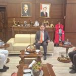 ŞANLIURFA (PERRE) - (Murat KAYIŞ) - Güneydoğu Enerji Araştırmaları Derneği GEADER, üniversite-sanayi iş birliğini güçlendirmek ve bölgenin enerji potansiyelini değerlendirmek amacıyla Harran Üniversitesi Rektörü Prof.