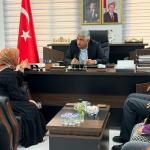 ADIYAMAN (PERRE) - Şeriban ÖZÇAKMAK - Kahta Belediye Başkanı Mehmet Can Hallaç, "Halk Buluşmaları" kapsamında vatandaşlarla bir araya gelerek talep, öneri ve beklentilerini dinledi.