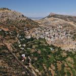 ADIYAMAN (PERRE) - Şeriban ÖZÇAKMAK - Adıyaman İl Özel İdaresi tarafından Kahta ilçesine bağlı Alidam Köyü'nde sürdürülen BSK sıcak asfalt çalışmalarında 45 kilometrelik programın 41 kilometresi tamamlandı.