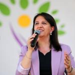 İSTANBUL (PERRE) - (Murat KAYIŞ) - DEM Parti İmralı Heyeti üyesi ve Van Milletvekili Pervin Buldan, 7595 sayılı Milli Dayanışma ve Toplumsal Bütünleşmenin Güçlendirilmesine Dair Kanun kapsamında oluşturulacak alt kurulla...