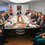 ANKARA (PERRE) - (Berfin GÜRBÜZ) - Türkiye Belediyeler Birliği (TBB) Eylül Ayı Olağan Encümen Toplantısı, TBB ve Mersin Büyükşehir Belediye Başkanı Vahap Seçer başkanlığında Ankara'da gerçekleştirildi.
