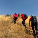 ADIYAMAN (PERRE) - (Murat KAYIŞ) - Adıyaman'ın Besni ilçesinde sabah saatlerinde evinden ayrıldıktan sonra kendisinden haber alınamayan 85 yaşındaki Alzheimer hastası Ekrem Aydın, saatler süren arama çalışmalarının ardın...
