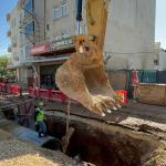 ADIYAMAN (PERRE) - (Şeriban ÖZÇAKMAK) - Adıyaman Belediyesi tarafından yürütülen 8 bin 267 metrelik yağmursuyu şebekesi projesinde, 1.