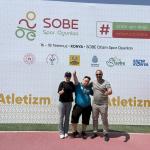 ADIYAMAN (PERRE) - (Emrah PARLAR) - Konya'da yaklaşık 900 sporcunun katılımıyla düzenlenen Otizm, Down Sendromu ve Mental Türkiye Atletizm Şampiyonası'nda Adıyamanlı özel sporcular, üç Türkiye şampiyonluğu ve iki Türkiye...