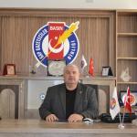ADIYAMAN (PERRE) - (Şeriban ÖZÇAKMAK) - GAP Gazeteciler Birliği Genel Başkanı Zeynel Abidin Kıymaz, gazetecilerin yeşil pasaport hakkından yararlandırılması için TBMM'ye çağrıda bulundu.