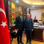ADIYAMAN (PERRE) - (Berfin GÜRBÜZ) - MHP Adıyaman İl Başkanı Ali Önat, Ankara'da MHP Genel Başkanı Devlet Bahçeli'yi ziyaret ederek kentteki teşkilat çalışmaları hakkında bilgi verdi.