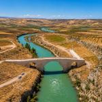 ADIYAMAN (PERRE) - Şeriban ÖZÇAKMAK - Adıyaman İl Özel İdaresi, Besni ilçesinde hem ulaşım yatırımlarını hem de turizm çalışmalarını yerinde inceledi.