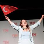 ANKARA (PERRE) - (Berfin GÜRBÜZ) - Ankara Cumhuriyet Başsavcılığı tarafından yürütülen soruşturma kapsamında gözaltına alınan YENİ Parti Manisa İl Başkanı İlksen Özalper, Manisa Emniyet Müdürlüğü'ndeki işlemlerinin tamam...