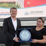 ADIYAMAN (PERRE) - (Berfin GÜRBÜZ) - Adıyaman Belediye Başkanı Abdurrahman Tutdere'nin girişimleri ve Denizli Büyükşehir Belediyesi'nin desteğiyle Karapınar Mahallesi'nde yapılan 3 bin 500 metrekarelik Denizli Parkı töre...
