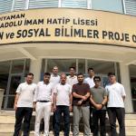 ADIYAMAN (PERRE) - (Berfin GÜRBÜZ) - ÖNDER İmam Hatipliler Derneği Genel Merkezi tarafından yürütülen "Şampiyonlar Turnede" projesi kapsamında, YKS'de Türkiye birinciliği elde eden imam hatipli öğrenciler, ÖNDER Adıyaman...