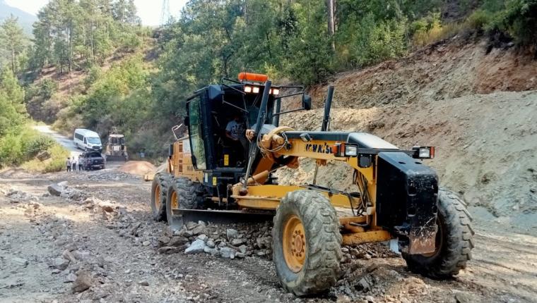 Alanya’nın Kırsalında Yol Seferberliği
